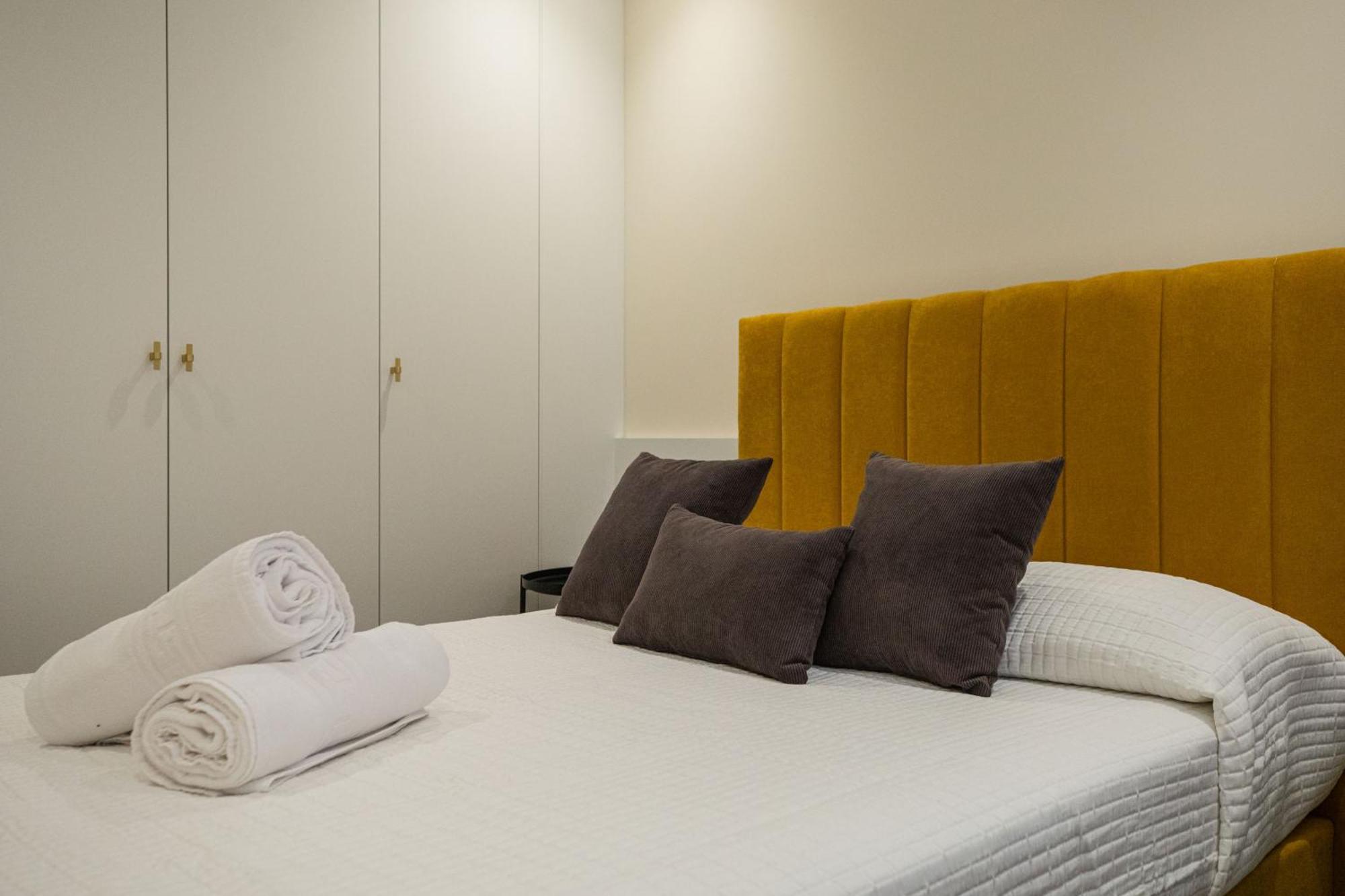 Apartamentos Hartzenbusch Теруел Екстериор снимка